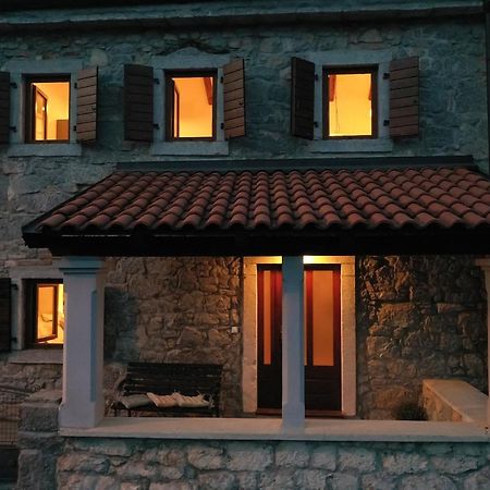 Villa Fani With Jacuzzi Ічичі Екстер'єр фото