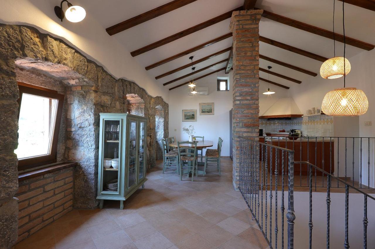 Villa Fani With Jacuzzi Ічичі Екстер'єр фото