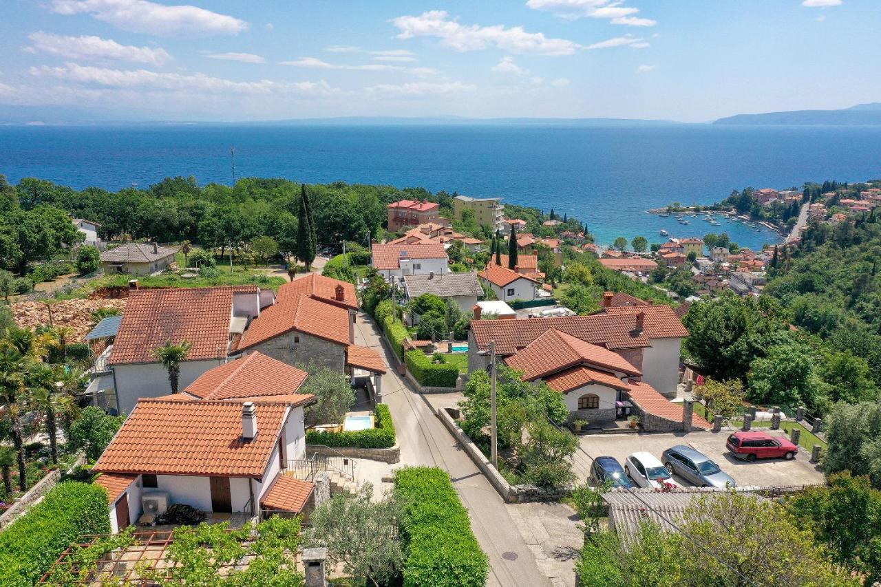 Villa Fani With Jacuzzi Ічичі Екстер'єр фото