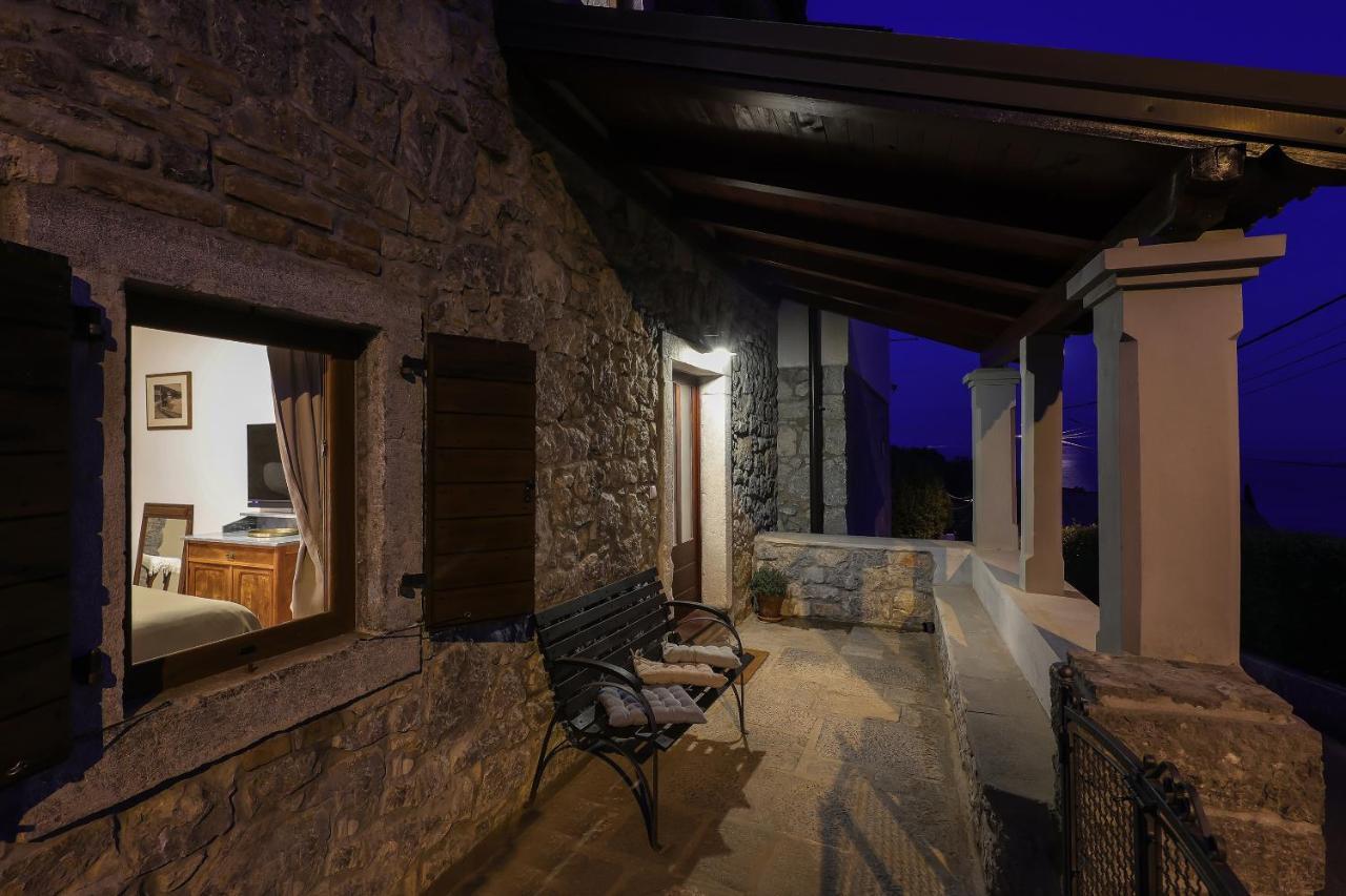 Villa Fani With Jacuzzi Ічичі Екстер'єр фото