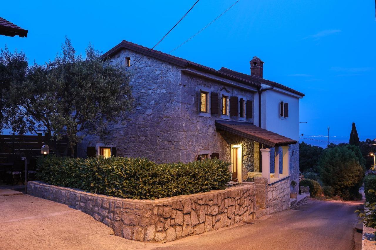 Villa Fani With Jacuzzi Ічичі Екстер'єр фото